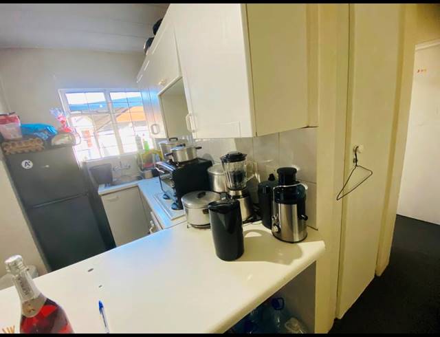 2 BEDROOM APARTMENT FOR SALE IN LINMEYER